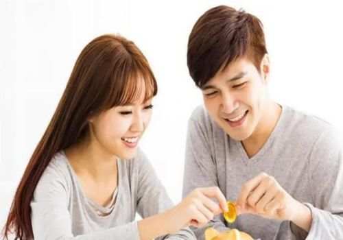 夫妻离婚老公净身出户房产该怎么办理